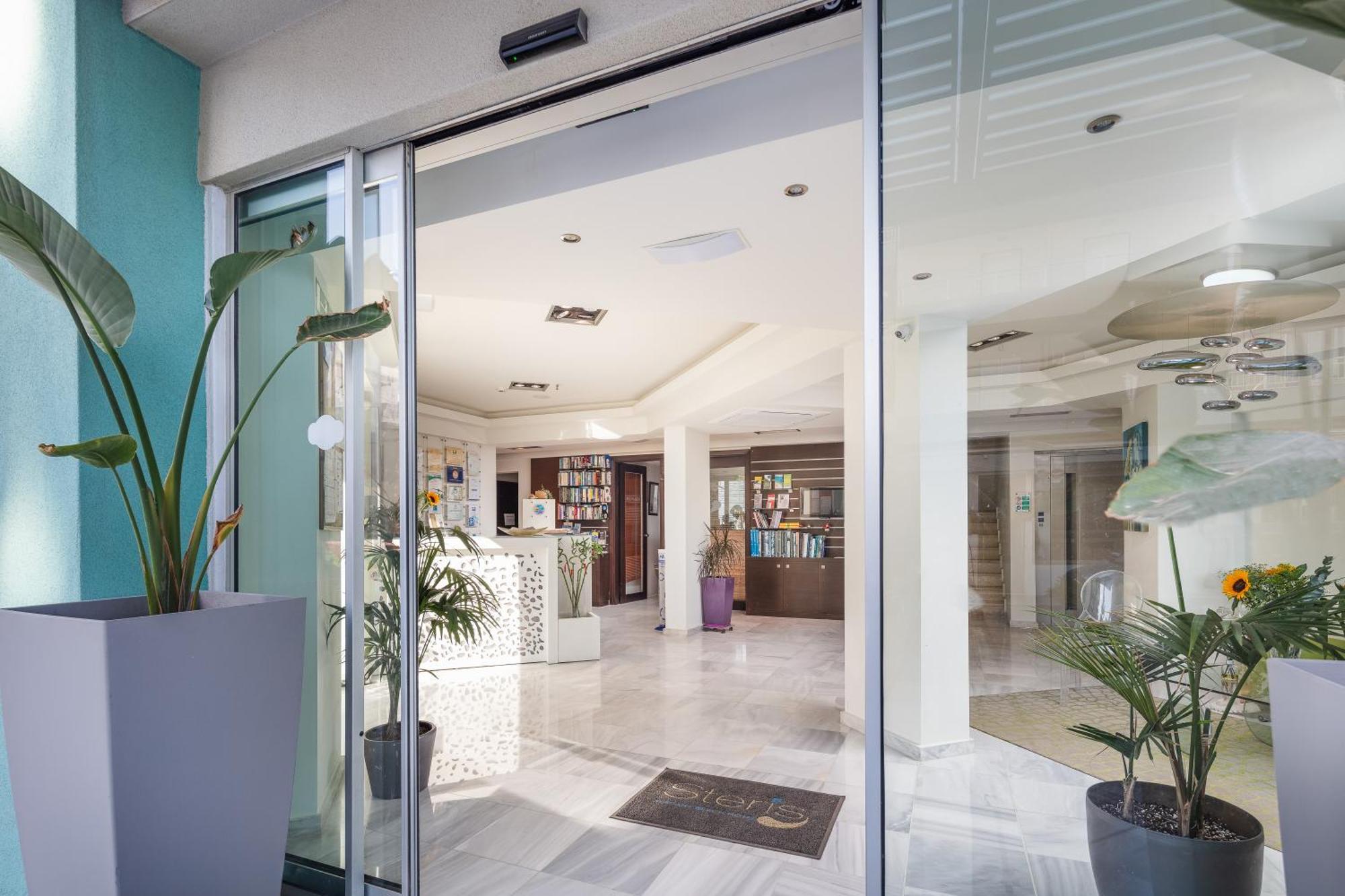 Steris Elegant Beach Hotel & Apartments レティムノ エクステリア 写真